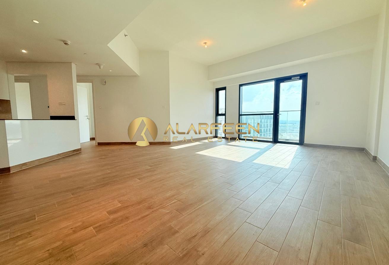 Bright 3BHK | Expo Village | Walk to Metro