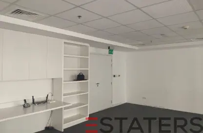 مكتب - استوديو للايجار في برج نسيمه - شارع الشيخ زايد - دبي