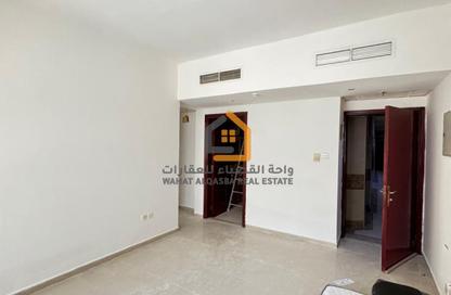 Apartment - 1 - 1 for rent in Al Khan Corniche - Al Khan - Sharjah Apartment - 1 - 1 for rent in Al Khan Corniche - Al Khan - Sharjah