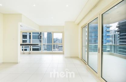 Apartment - 2 Bedrooms - 2 Bathrooms for rent in The Royal Oceanic - Dubai Marina - Dubai