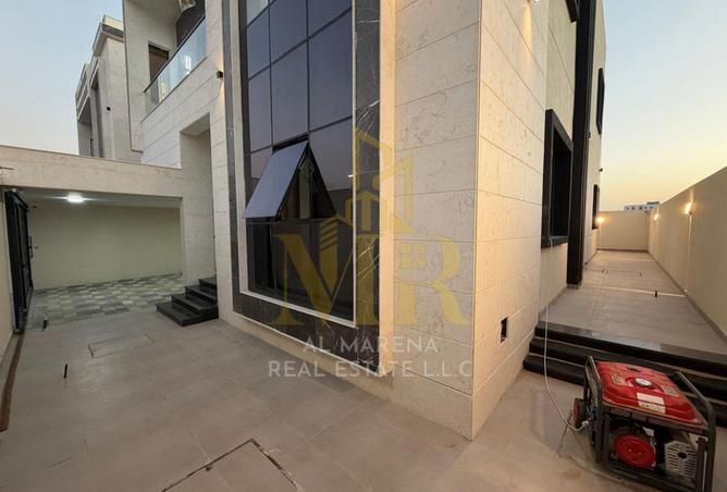 103273742 - Property Image 2