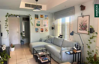 فيلا - 2 غرف نوم - 3 حمامات للايجار في الينابيع 7 - الينابيع - دبي