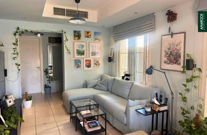 Villa - 2 Bedrooms - 3 Bathrooms for rent in Springs 7 - The Springs - Dubai