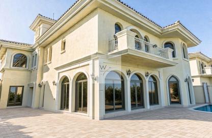 Villa - 4 - 5 for rent in Garden Homes Frond D - Garden Homes - Palm Jumeirah - Dubai