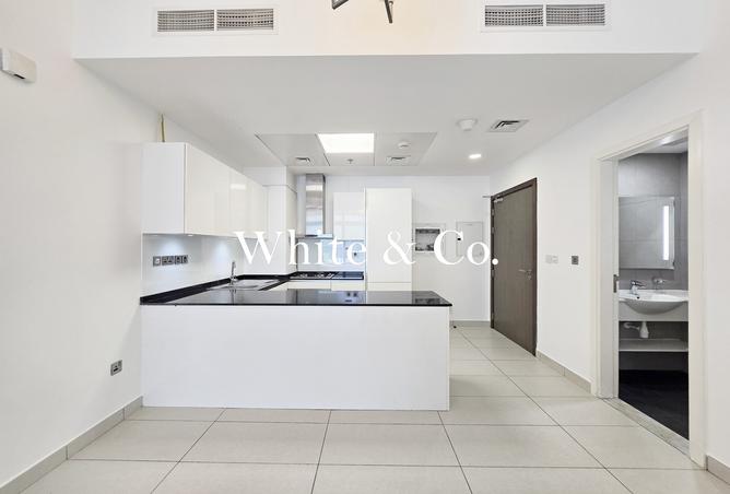 142354348 - Property Main Image