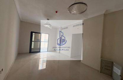 Apartment - 2 Bedrooms - 2 Bathrooms for rent in Al Rashidiya 1 - Al Rashidiya - Ajman