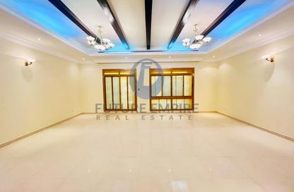 Villa - 3 - 4 for rent in Al Rashidiya - Dubai