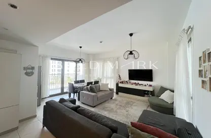 Apartment - 3 Bedrooms - 4 Bathrooms for sale in Zahra Apartments 2B - Zahra Apartments 2 - Zahra Apartments - Town Square - Dubai