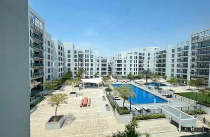 Apartment - 3 Bedrooms - 4 Bathrooms for sale in Zahra Apartments 2B - Zahra Apartments 2 - Zahra Apartments - Town Square - Dubai