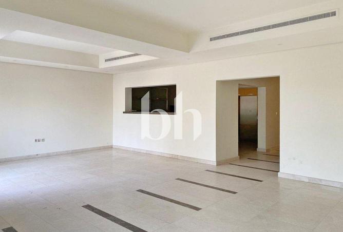 63253835 - Property Image 2