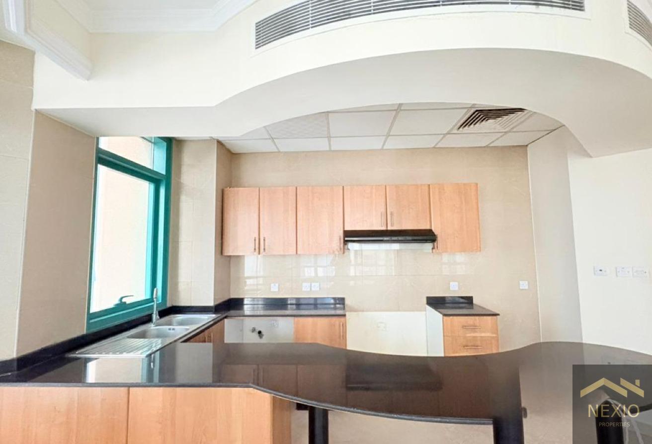 Specious layout | Ready to Move | Prime Location photo 8