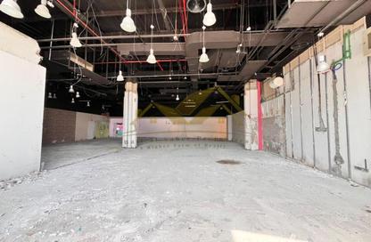 Retail - Studio - 1 Bathroom for rent in Al Wasl Center - Sheikh Zayed Road - Dubai