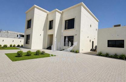 Villa - 5 Bedrooms - 7 Bathrooms for rent in Mushrif Park - Dubai