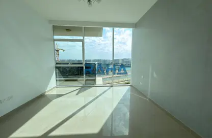 شقة - غرفة نوم - 2 حمامات للايجار في مساكن جاتواي - ميناء العرب - راس الخيمة - رأس الخيمة