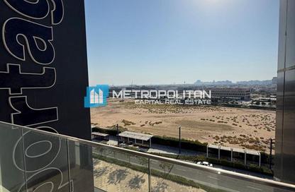Apartment - Studio - 1 Bathroom for rent in The Gate - Masdar City - Abu Dhabi