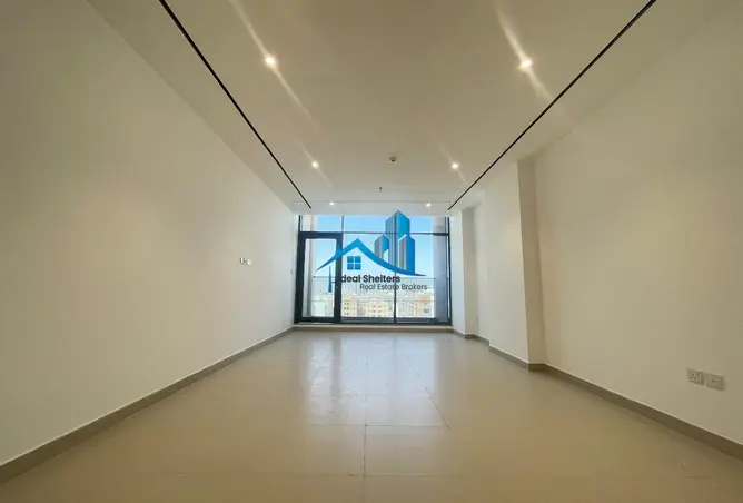155582794 - Property Image 3