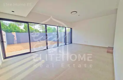 تاون هاوس - 2 غرف نوم - 4 حمامات للبيع في كايا - مسار - تلال سيتي - الشارقة