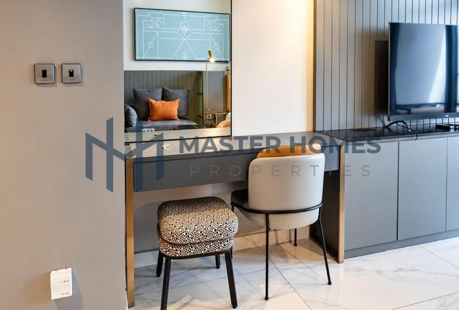Must see|More Options|Modern Studio|Contact Now photo 2
