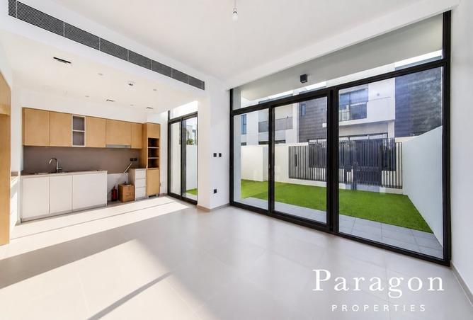 3-bed townhouse in Joy — photo 2