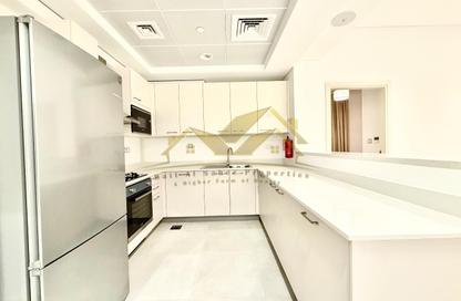 Apartment - 1 Bedroom - 2 Bathrooms for rent in Jumeirah Garden City - Al Satwa - Dubai