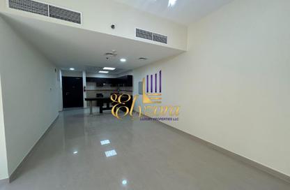 Apartment - 1 - 2 for rent in Infinity Building - Sheikh Zayed Road - Dubai Apartment - 1 - 2 for rent in Infinity Building - Sheikh Zayed Road - Dubai