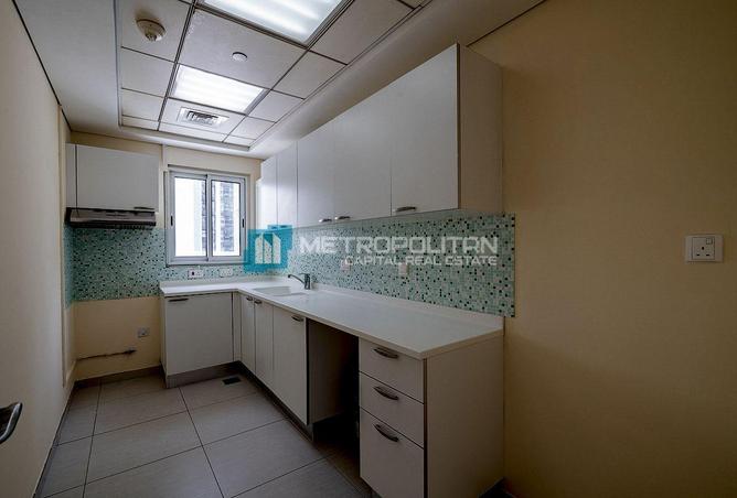 75012308 - Property Image 3