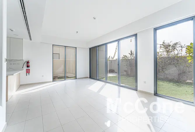 156009837 - Property Image 3