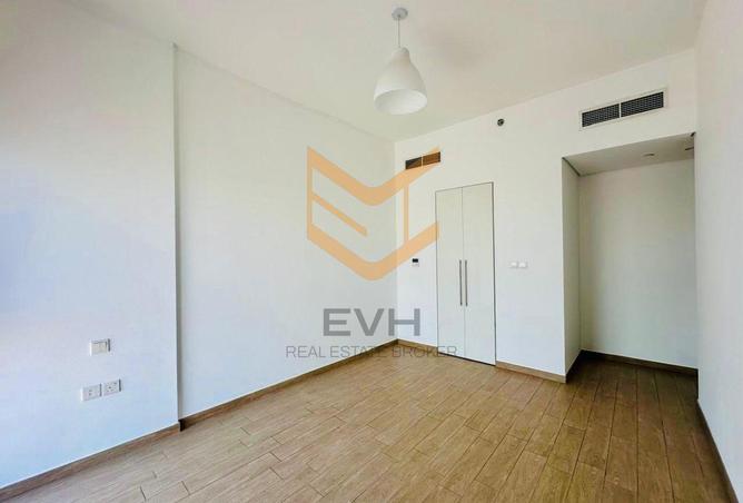 80710909 - Property Image 3