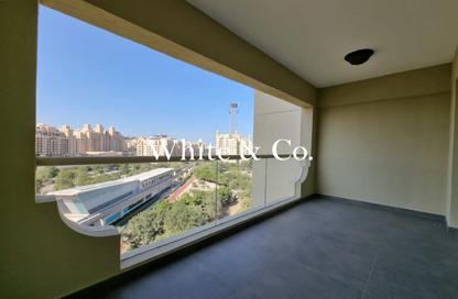 Apartment - 1 - 2 for rent in Al Tamr - Shoreline Apartments - Palm Jumeirah - Dubai