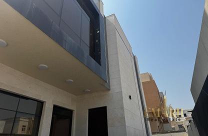 Villa - 5 Bedrooms - 7 Bathrooms for sale in Al Yasmeen 1 - Al Yasmeen - Ajman