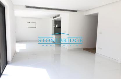 Villa - 5 Bedrooms - 5 Bathrooms for rent in Bloomingdale Townhouses - Bloomingdale - Dubai Sports City - Dubai