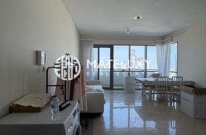 Apartment - 1 - 1 for rent in Golf Tower 3 - Golf Towers - The Views - Dubai Apartment - 1 - 1 for rent in Golf Tower 3 - Golf Towers - The Views - Dubai
