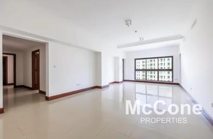 Apartment - 3 Bedrooms - 5 Bathrooms for rent in Golden Mile 5 - Golden Mile - Palm Jumeirah - Dubai