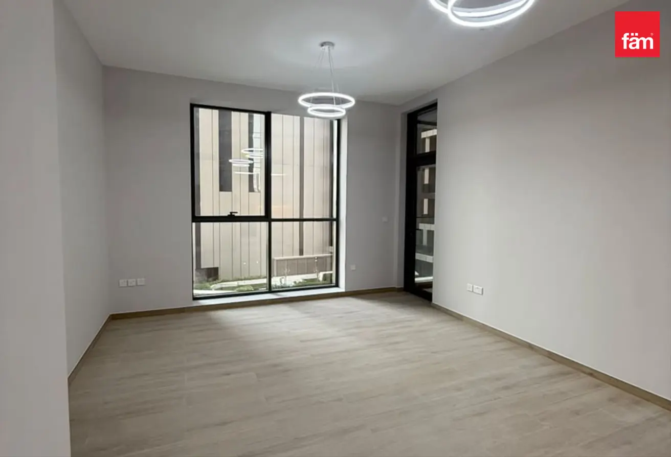 156927011 - Property Main Image