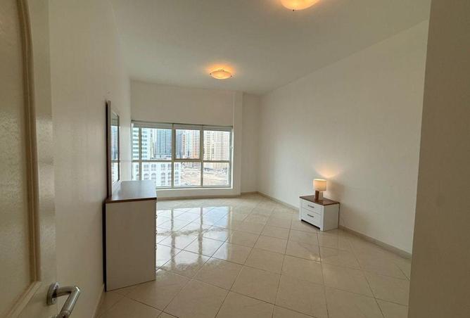 73113039 - Property Image 2