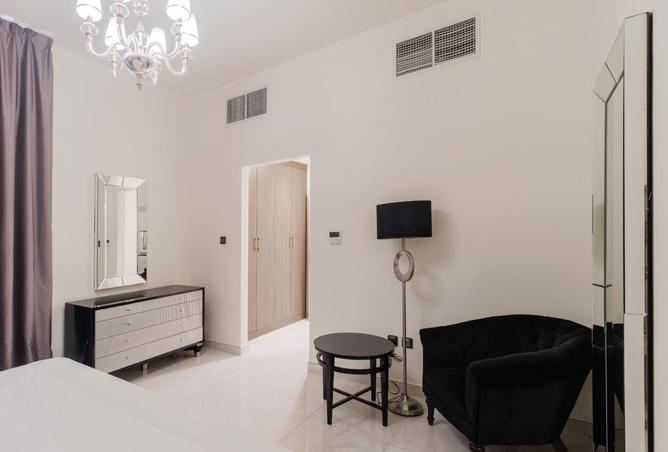 غرفة نوم رئيسية واحدة | بولو ريزيدنس C1 | فسيح