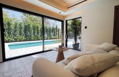 Villa - 5 Bedrooms - 7 Bathrooms for sale in Meadows 2 - Meadows - Dubai