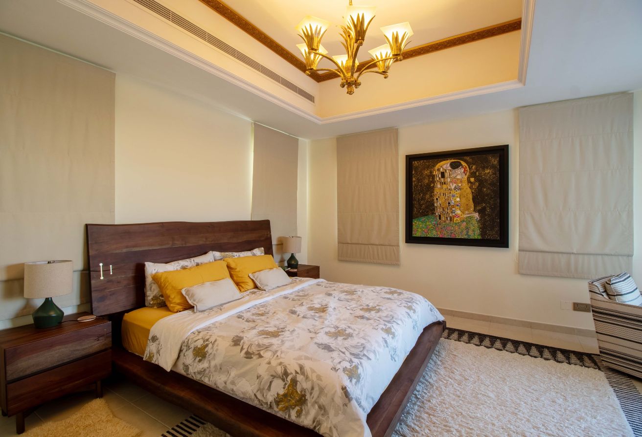 Well Maintained | Private Pool | Upgraded — image 9