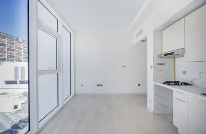 Apartment - 1 Bathroom for rent in DHP Residency 2 - Dubai Silicon Oasis - Dubai