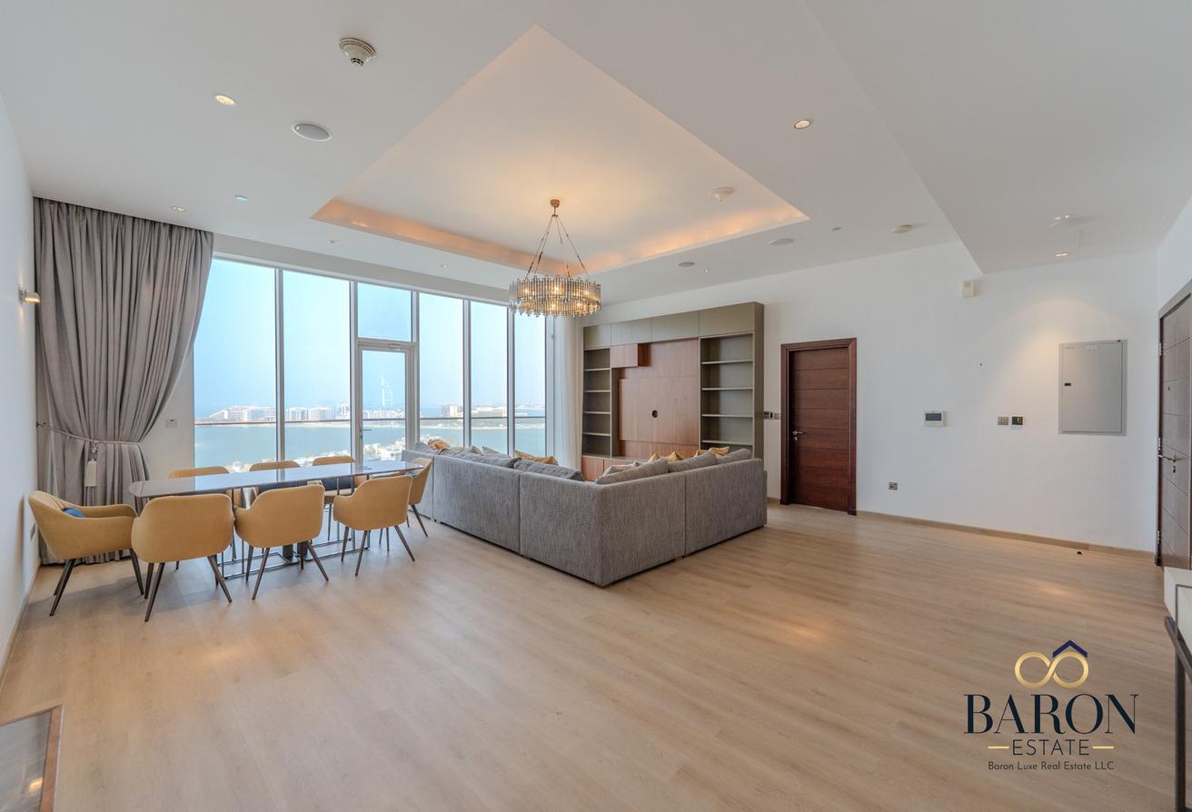 Panoramic Palm View | Top Floor | Upgraded photo 4