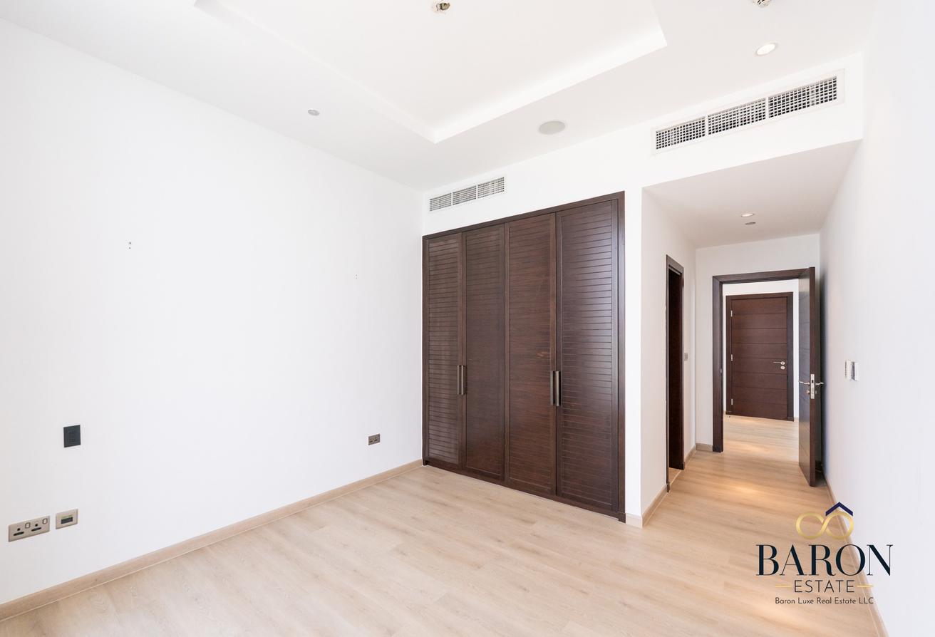 Panoramic Palm View | Top Floor | Upgraded photo 13