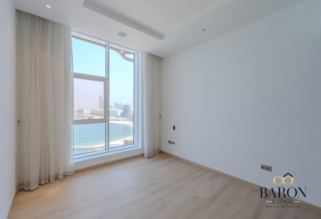 Panoramic Palm View | Top Floor | Upgraded photo 12