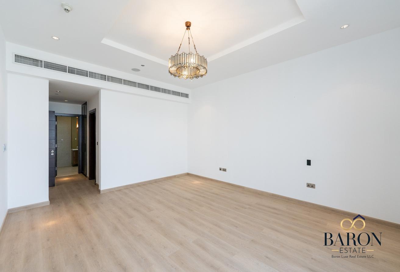 Panoramic Palm View | Top Floor | Upgraded photo 21