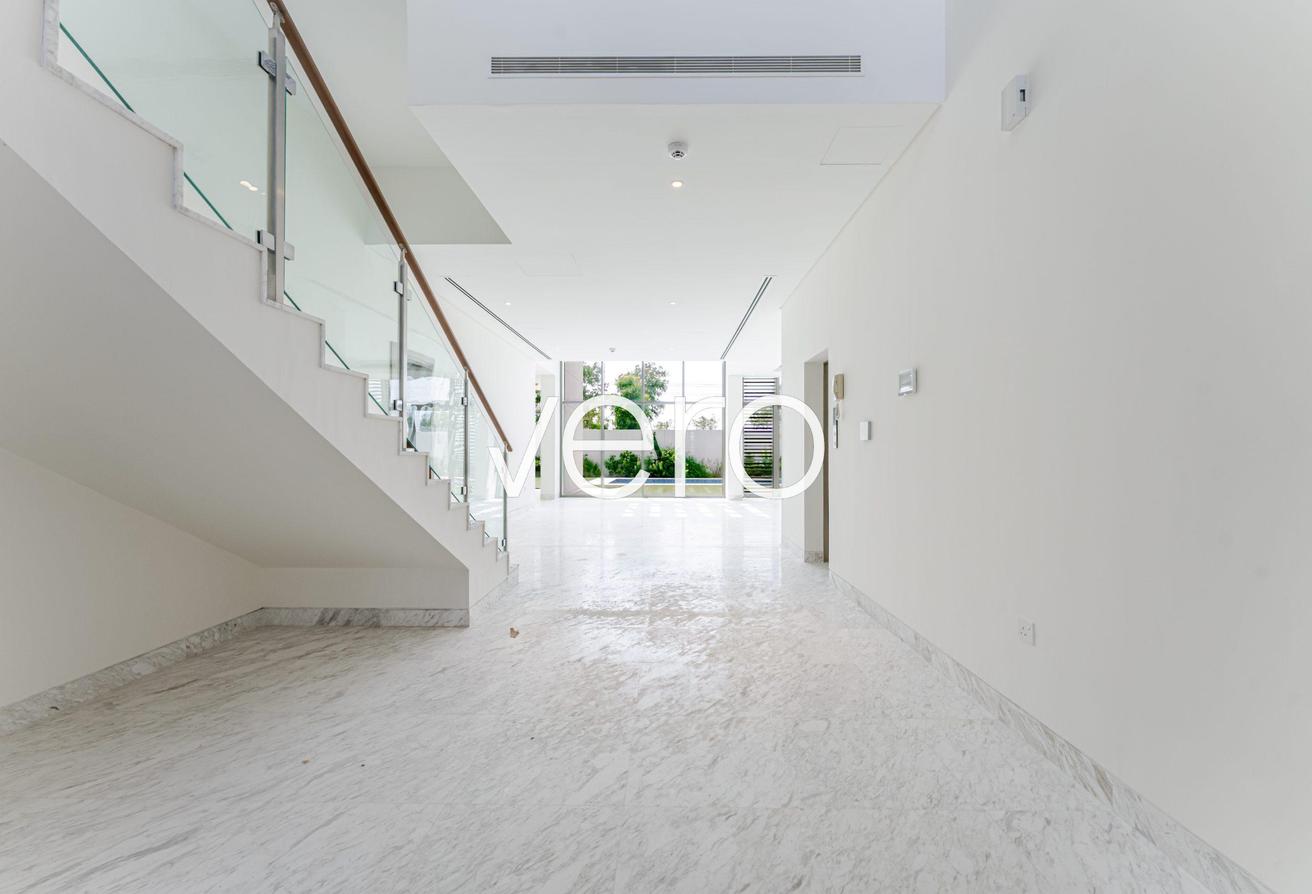 Fully Landscaped | Contemporary | Read to Move In photo 15