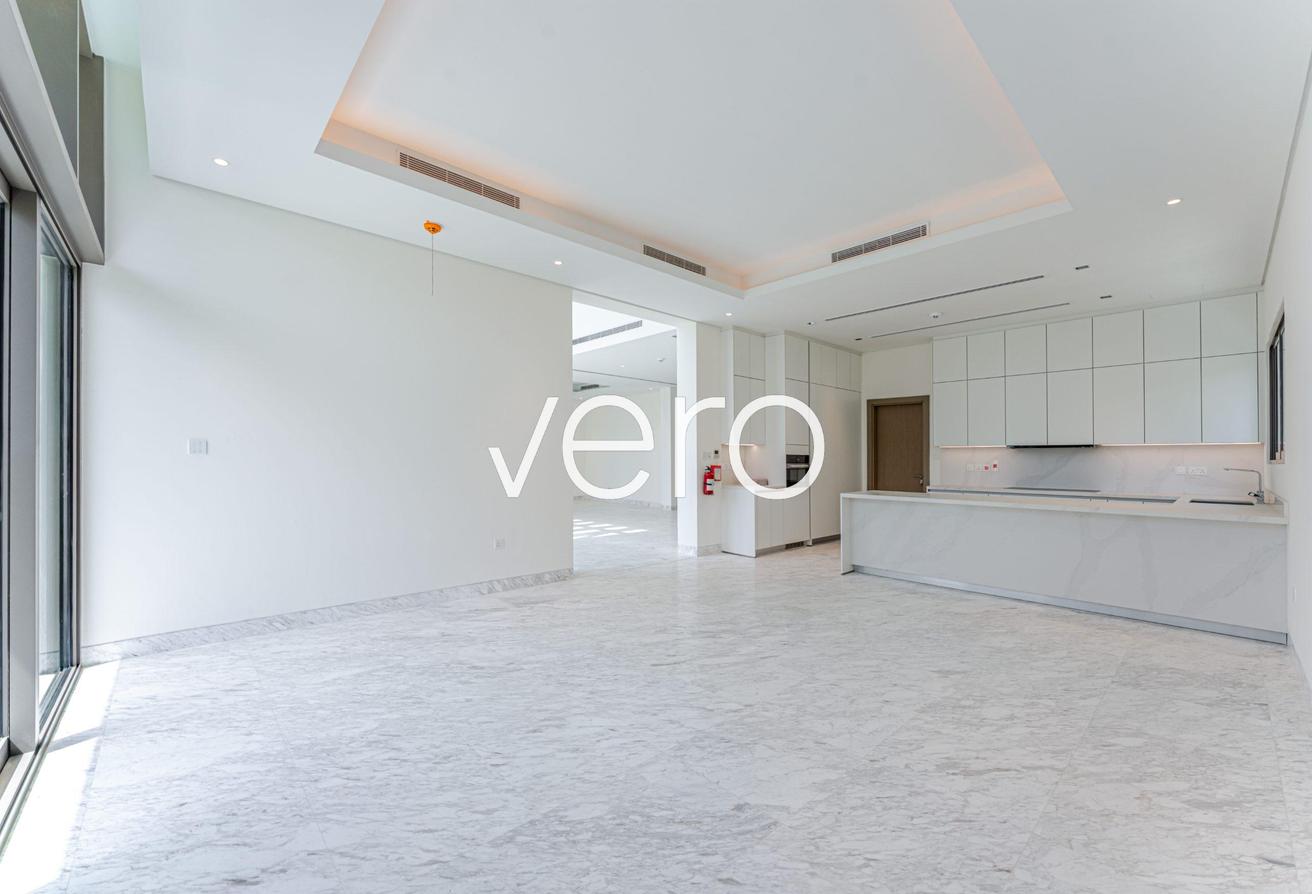 Fully Landscaped | Contemporary | Read to Move In photo 7