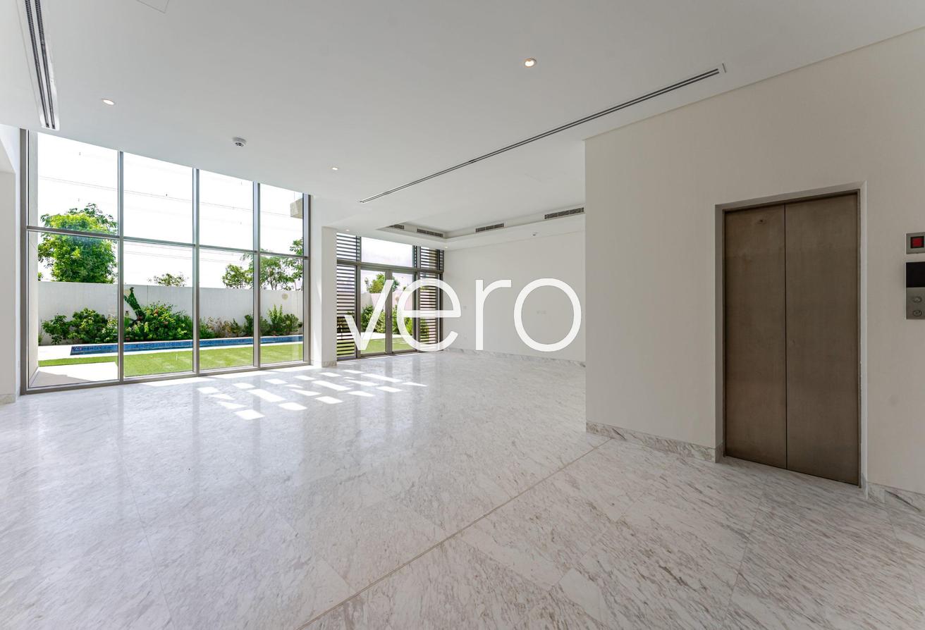 Fully Landscaped | Contemporary | Read to Move In photo 3