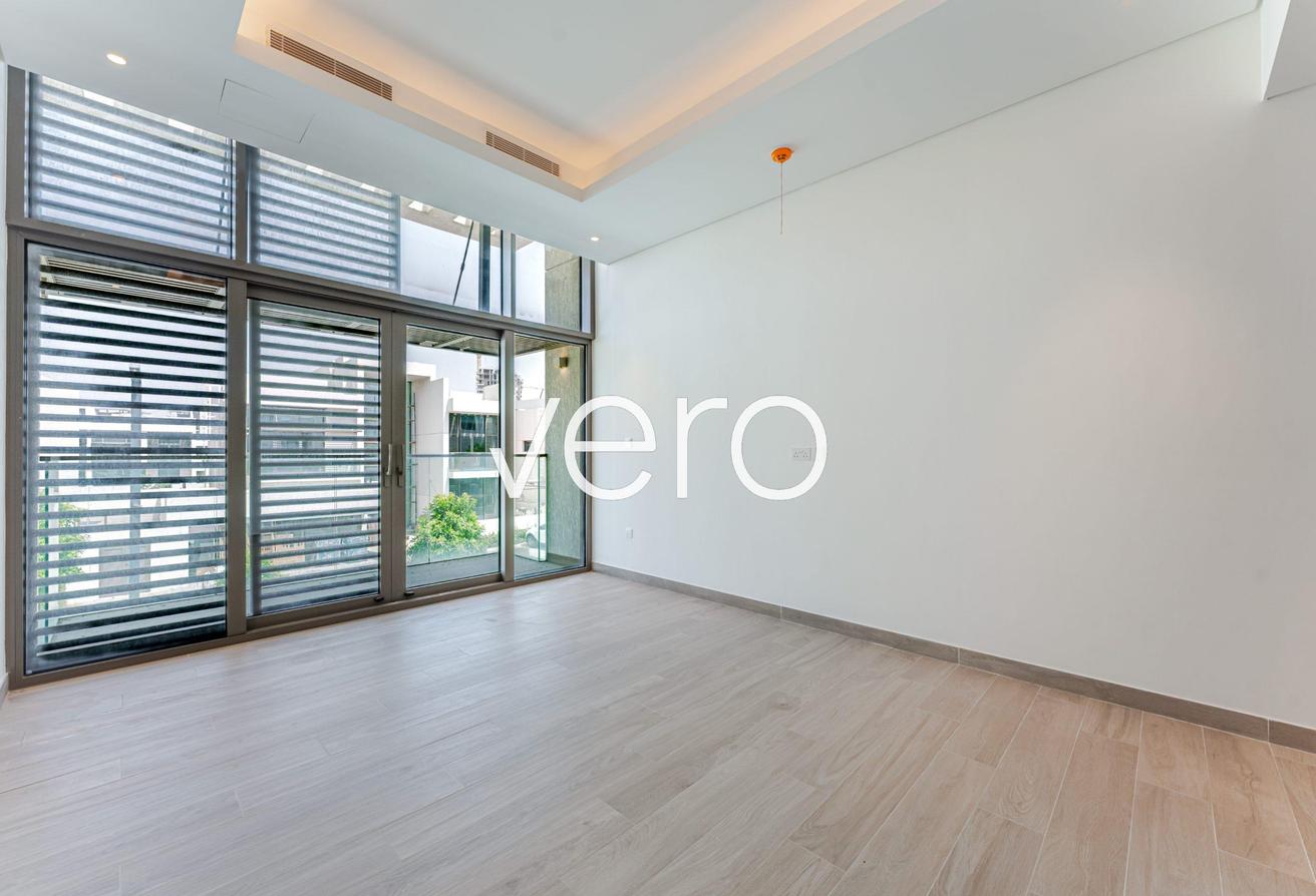 Fully Landscaped | Contemporary | Read to Move In photo 28