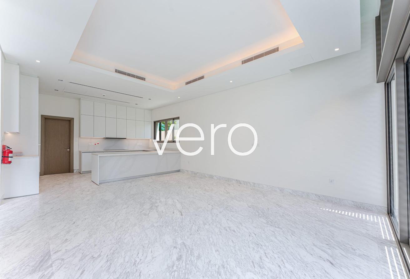 Fully Landscaped | Contemporary | Read to Move In photo 6