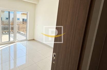 Villa - 4 - 4 for sale in Verona - Damac Hills 2 - Dubai