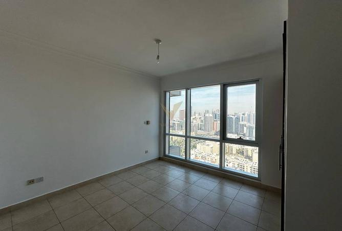 141928155 - Property Image 3